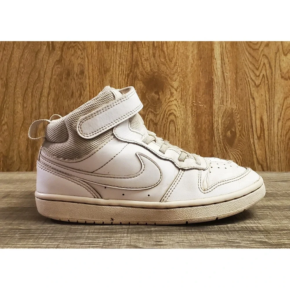 Nike Court Borough Mid 2 Sneakers Youth Size 1Y White